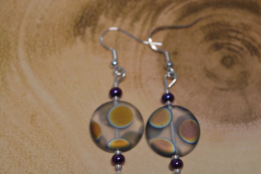 Clear circle peacock earrings