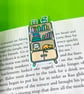 Magnetic bookmark - bookshelf with cat and plants - Image 1