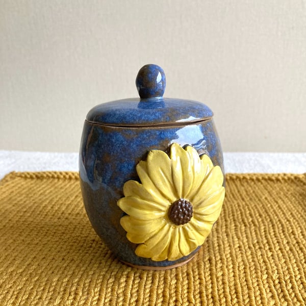 Coil and pinch ceramic handmade Sunflower Garlic pot