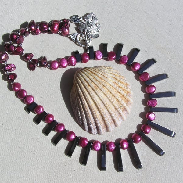 Black Hematite & Purple Pearl Crystal Gemstone Statement Cleopatra Fan Necklace
