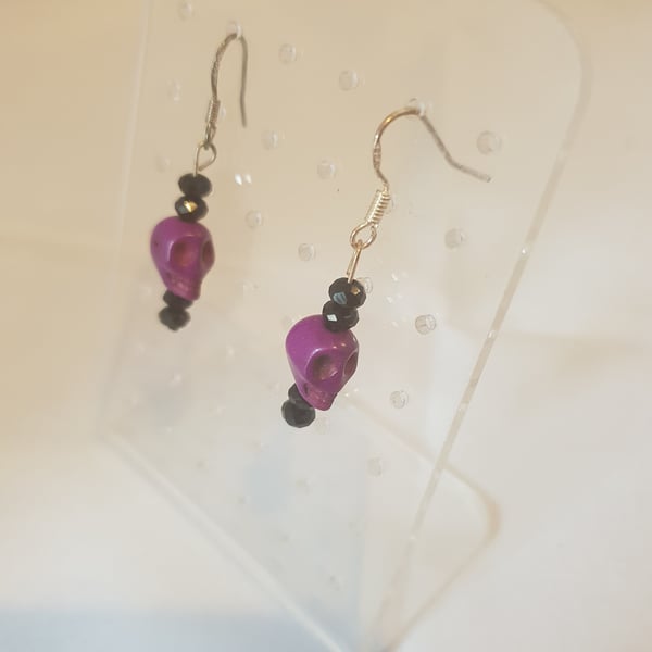 Purple skull earrings