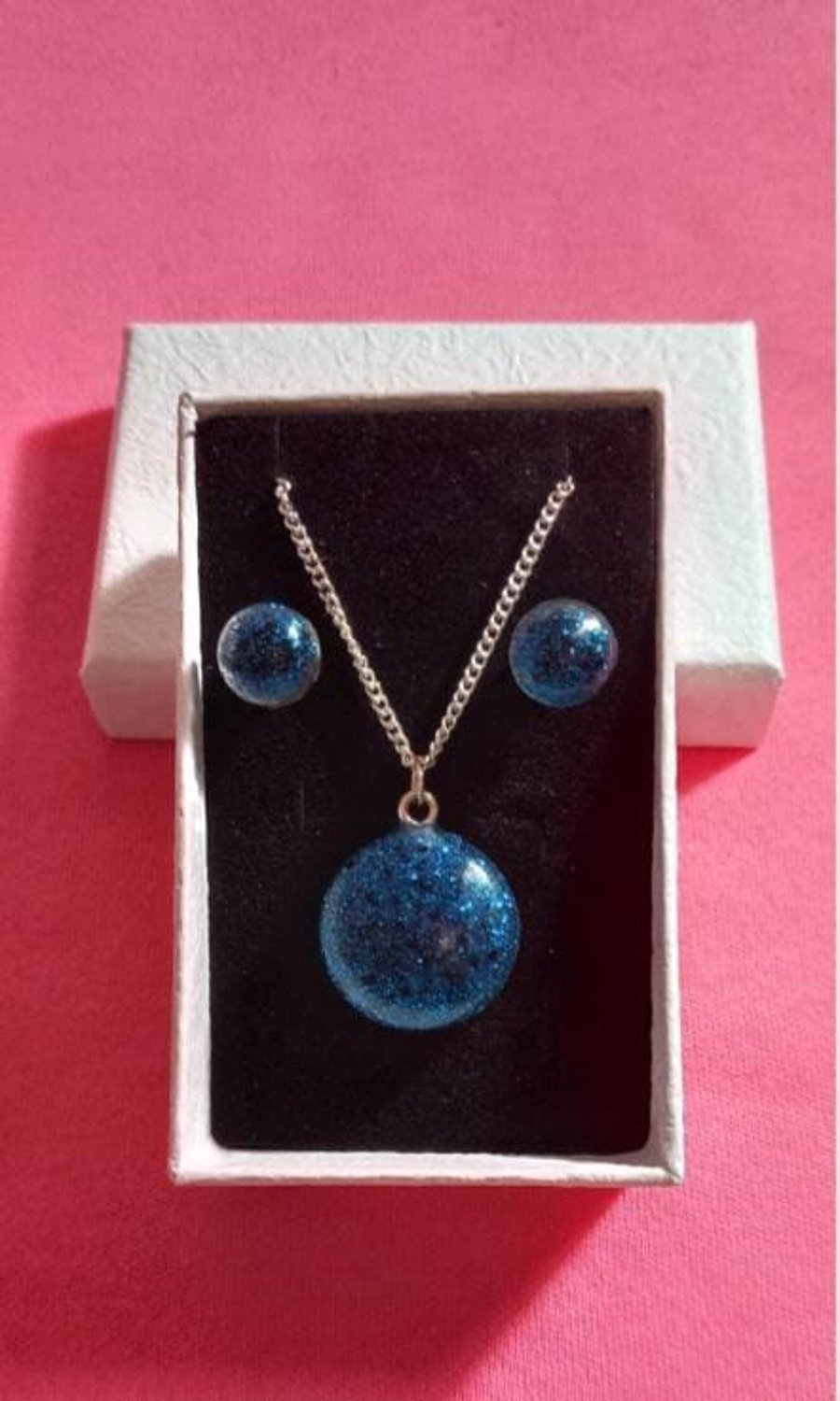 Sterling silver Gift Boxed Necklace and earrings set,Round Blue Black glitter 