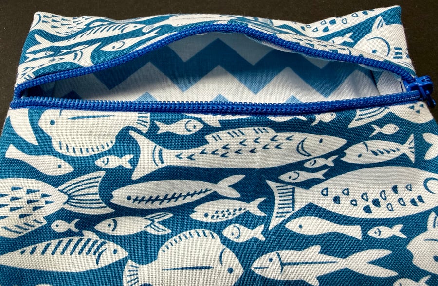Small zipped purse - white fish on mid blue