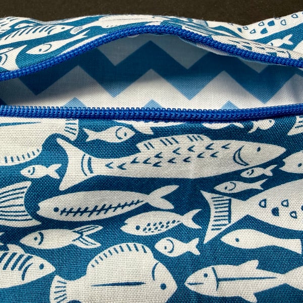Small zipped purse - white fish on mid blue