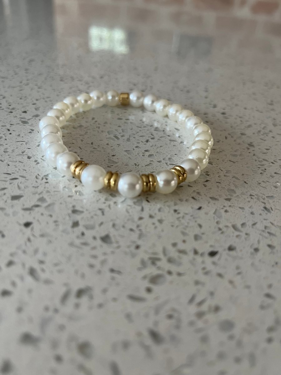 Faux Pearl Bracelet