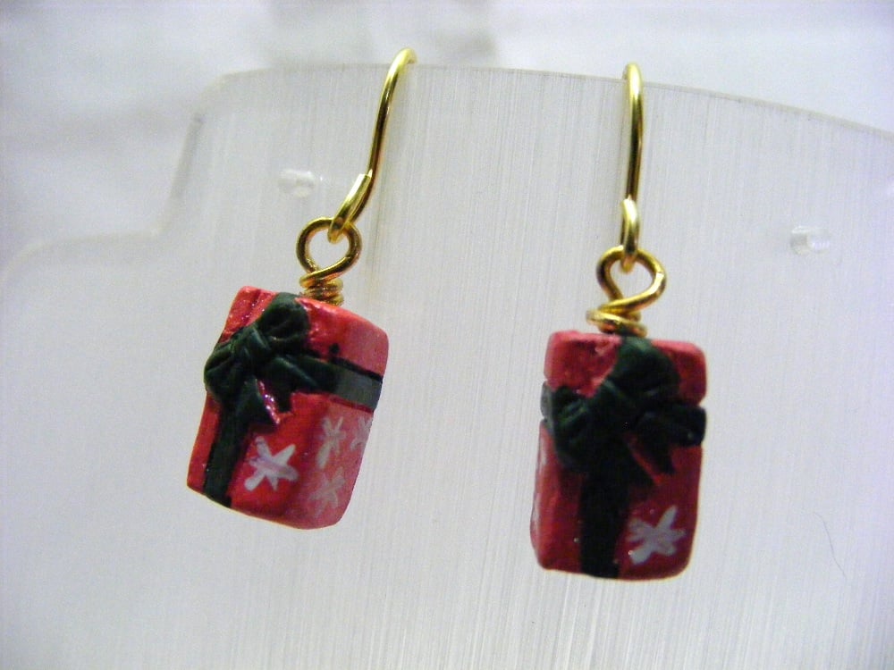 Christmas Present Earrings
