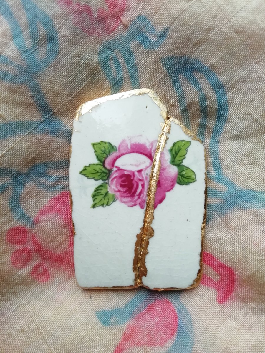 Pottery Rose flower brooch 