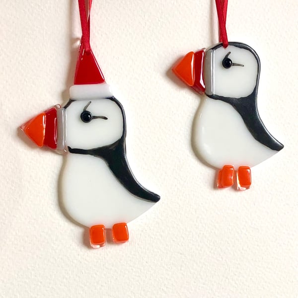 1 fused glass cute unique puffin hanging Christmas decorations or fridge magnet 