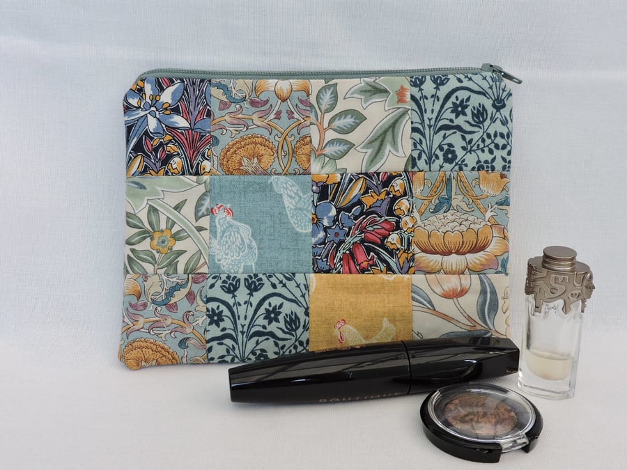  Make Up Bag Patchwork Yellow Blue Cream Green Red