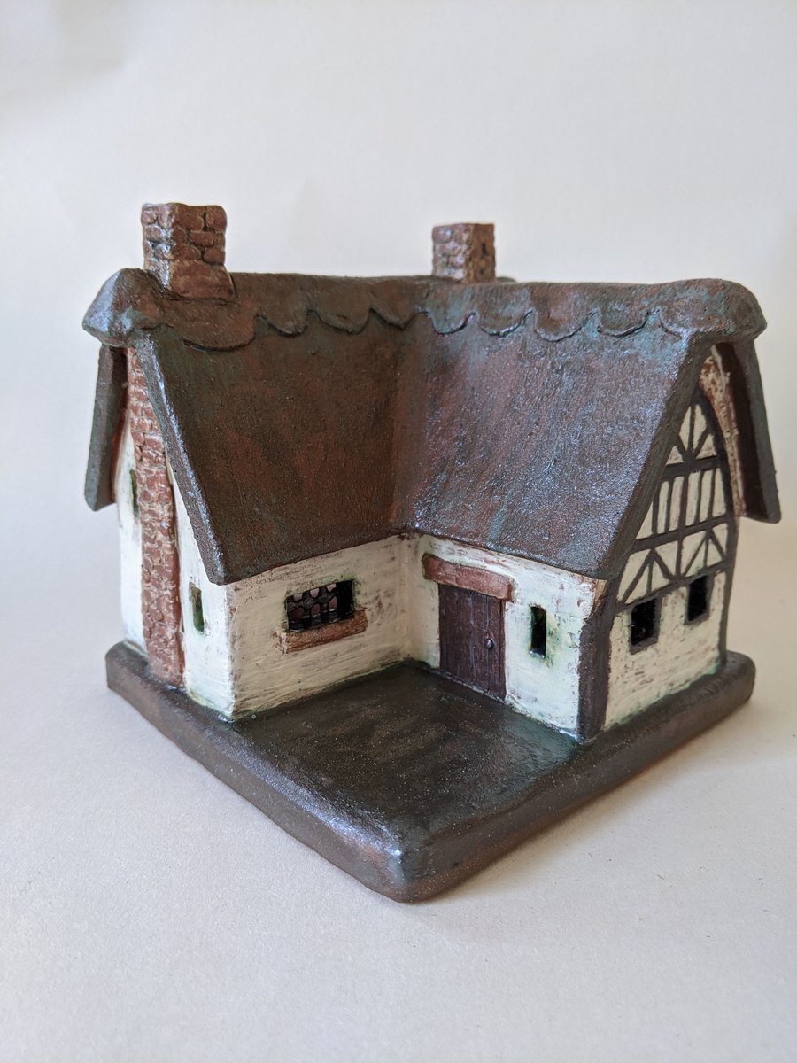  Medieval Farmhouse tealight holder