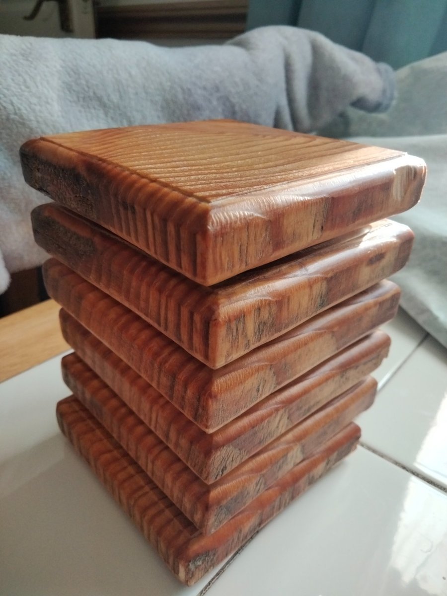 Set of 6 handmade wooden coaster-tee light holders