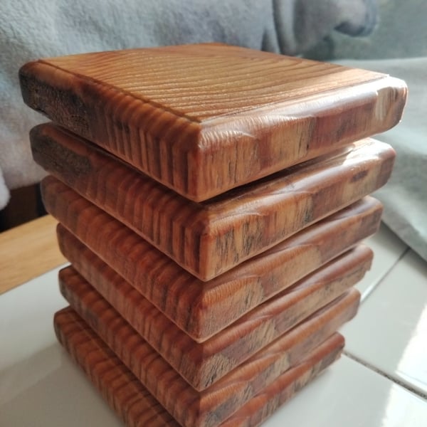 Set of 6 handmade wooden coaster-tee light holders