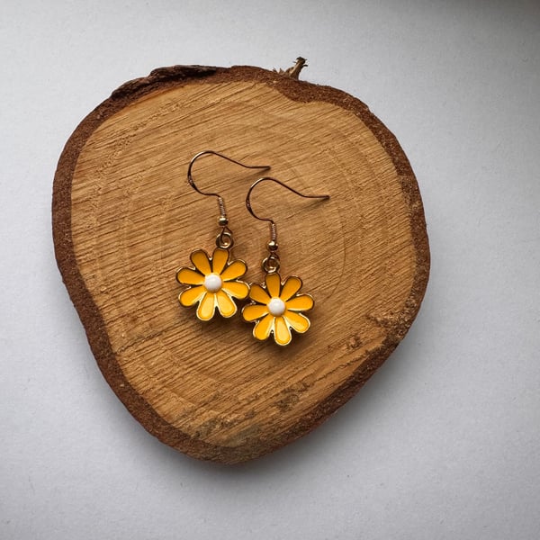 Pretty yellow daisy Earrings On Gold Plated Hooks