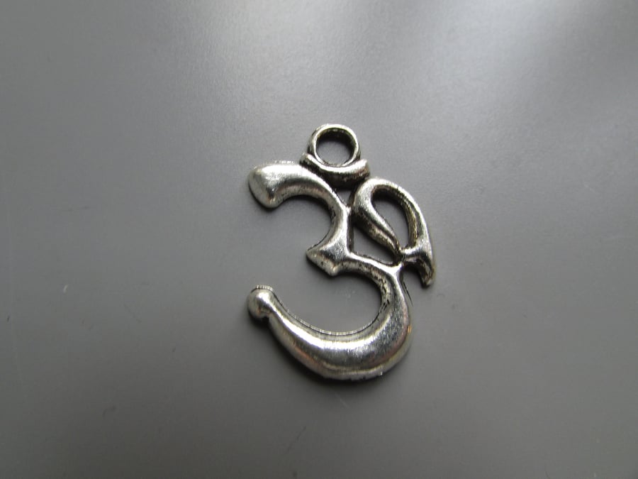 Tibetan Silver Ohm Jewellery Charm