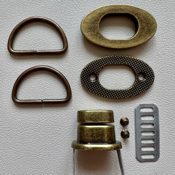 Antique Brass Bag Hardware kit for making a Felt Bag with Flap on a Ball