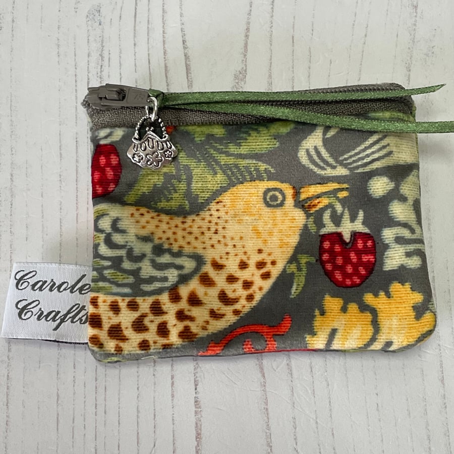 Coin Purse - Velvet coin purse, Taupe Floral - 2025.28  - PB5