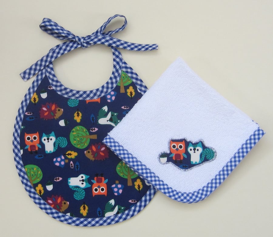 First Size Woodland Animals Babies Bib and Dribble Cloth Set