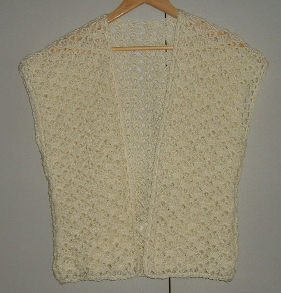 SALE BARGAIN ...lacy summer crocheted cardigan  ref CR85