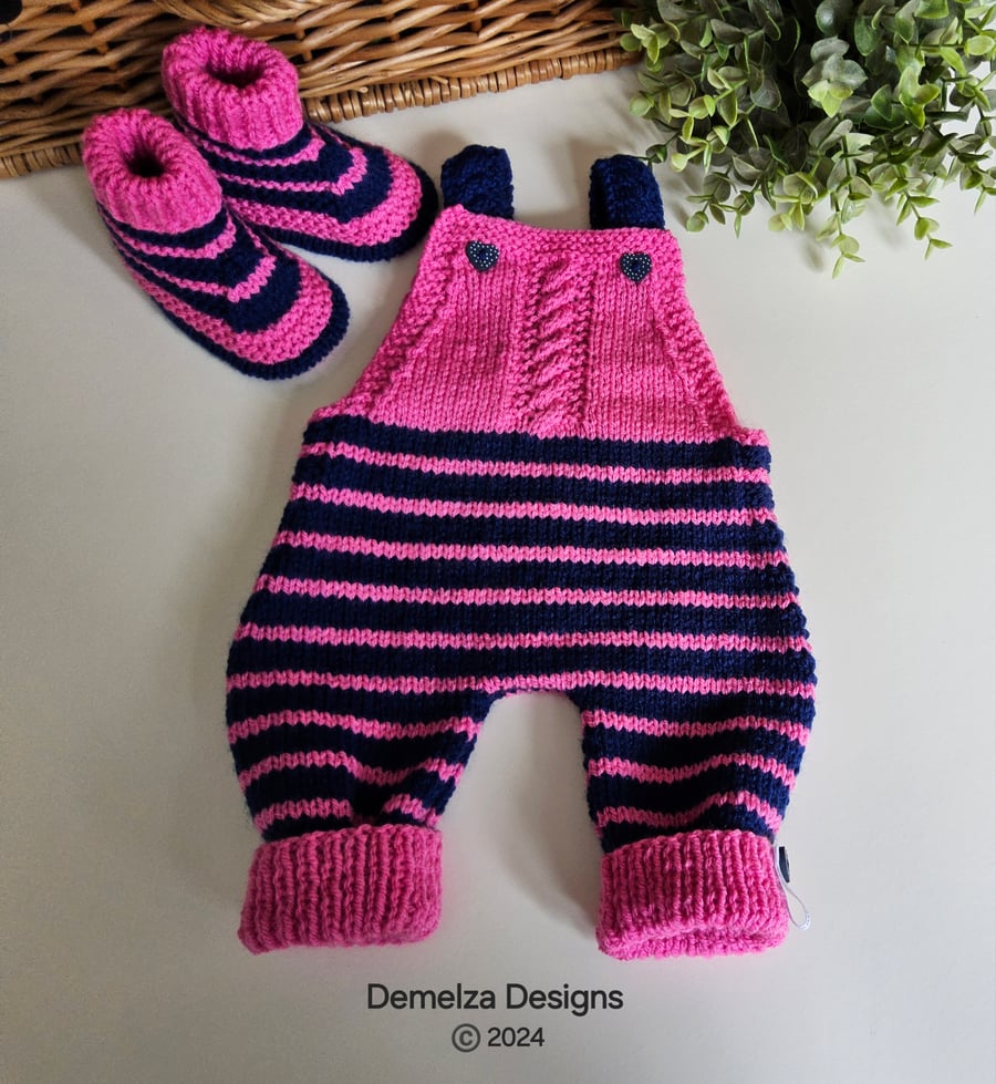 Designer Stripey Baby Girl's Rompers & Matching Booties Set 0-3 months size