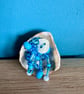 Mudlarked oyster and mother-of-pearl beaded brooch - handmade  - Image 2