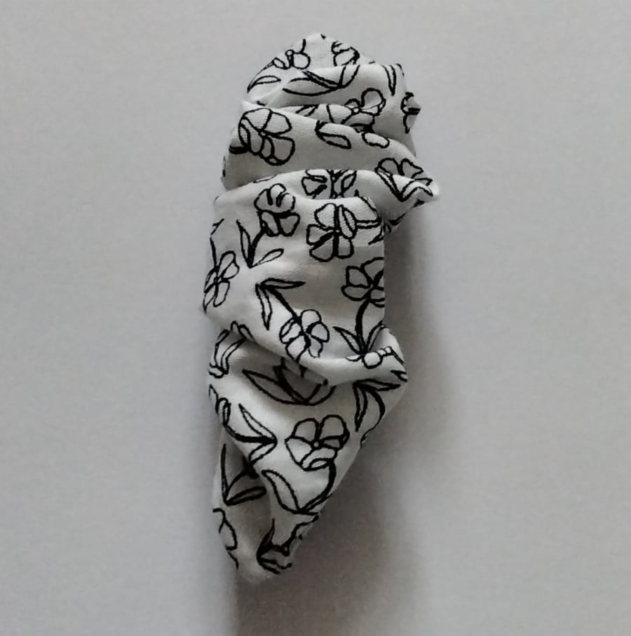 White Floral Scrunchie Hair Barrette