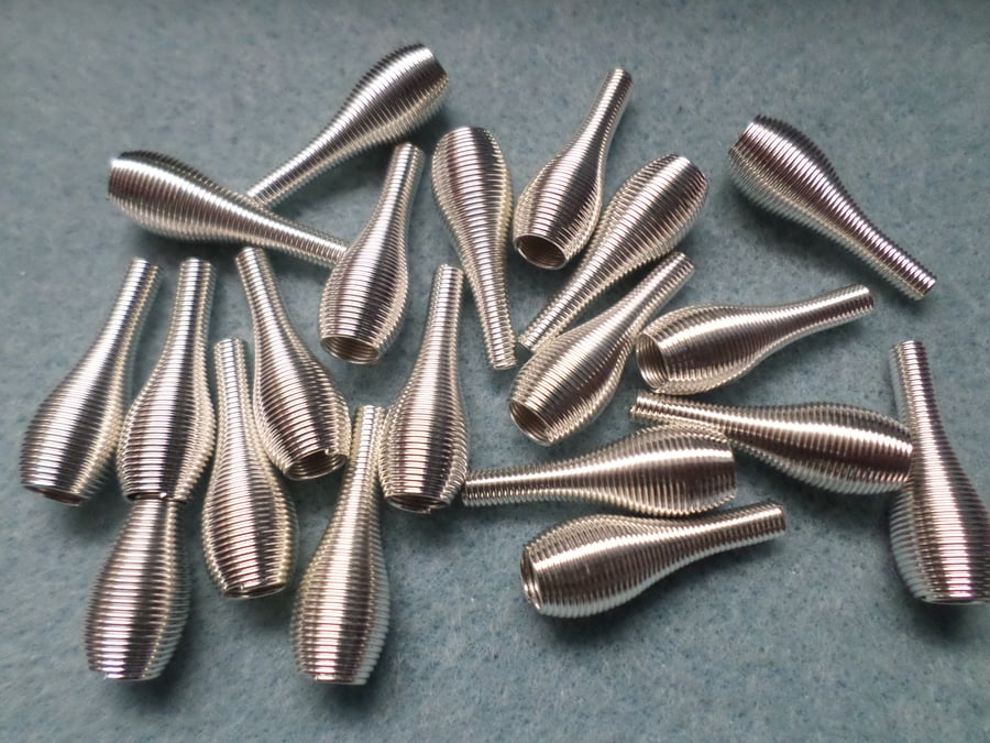 20 x Iron Spring Beads - Vase - 27mm - Silver Tone 