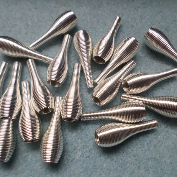 20 x Iron Spring Beads - Vase - 27mm - Silver Tone 