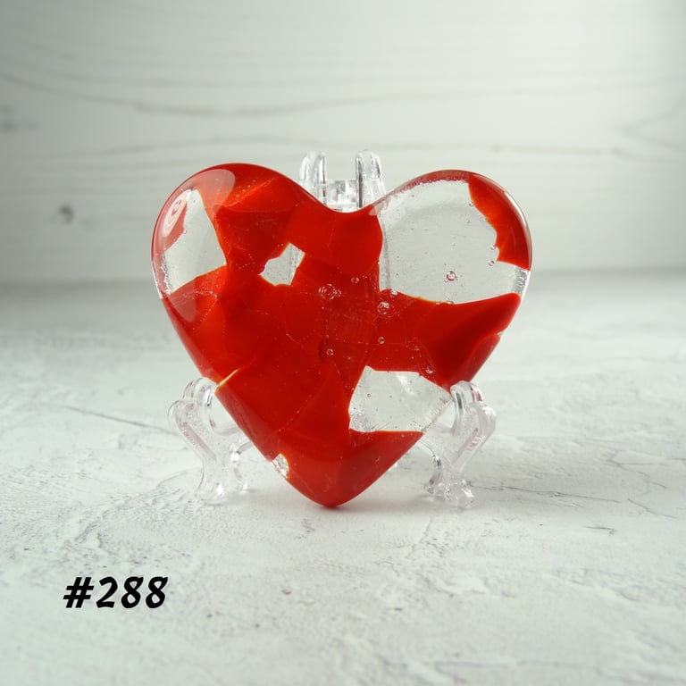 Red fused glass heart pocket hug with stand 5x4.5cm, handcrafted (288)