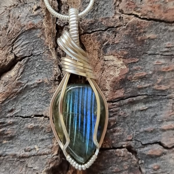 Labradorite wire wrapped gemstone pendant, necklace 