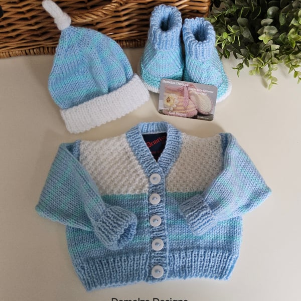 Designer Baby Boys Hand Knitted Cardigan, Booties & Hat Set  0-3 months size