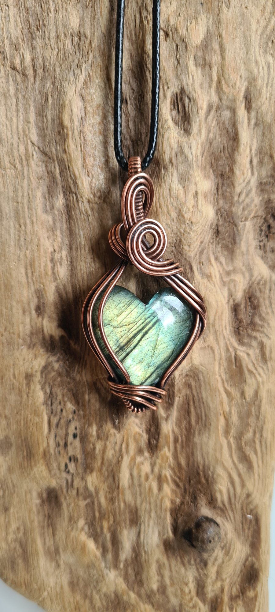 Natural Green Labradorite Heart Copper Necklace Pendant Gift Crystal Jewellery