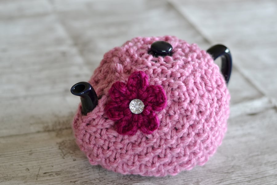 24 Colours Super Chunky Flower Knitted 4-6 Cup  Tea Cosy Cover