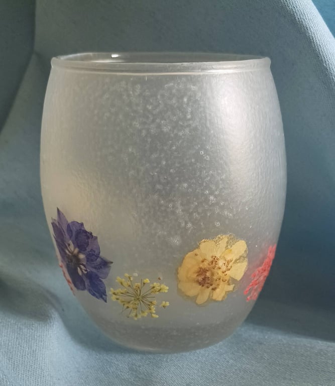 Tealight Candle Holder with Natural Dried Pressed Flowers