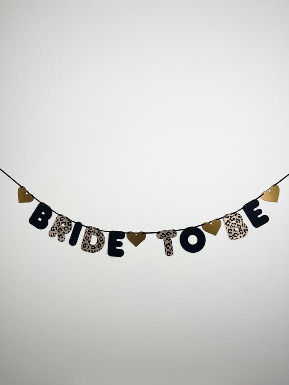 Bride To Be Hen Party Banner Leopard Print Bunting