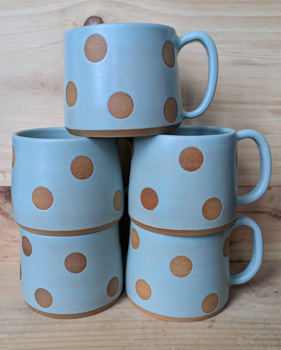 Spotty toasted mugs