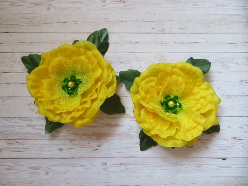 Bright Yellow Rose Flower & Green Leaves Vintage Rockabilly Style Hair Clips