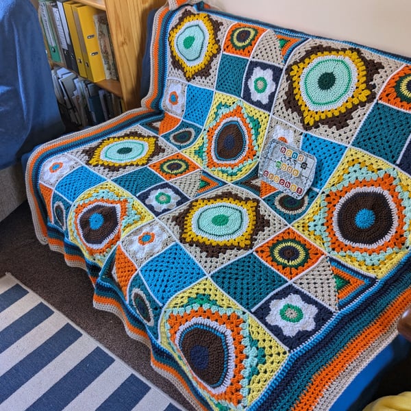 Day tripper crochet blanket 