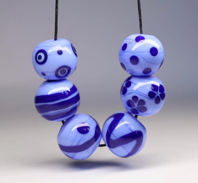 Handmade light blue and dark blue patterned lamp work glass beads