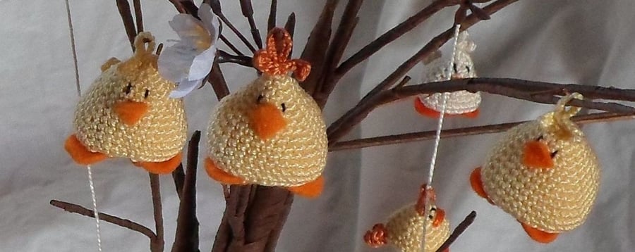 UK pattern for hanging chicks