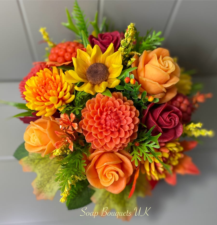 Autumn Home Decor with Roses & Dahlias, Fall Birthday Gift and Cozy Home Accents