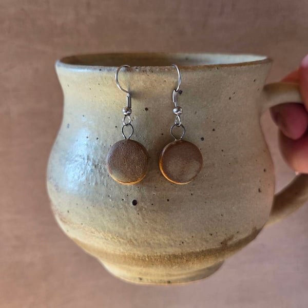 Ceramic disc dangle earrings in Brown Iron Oxide 