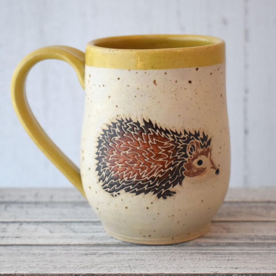 19-327 Hedgehog Handmade Ceramic Stoneware Mug (UK postage included)