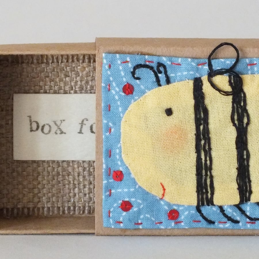 Applique ,embroidered ,bee seed box