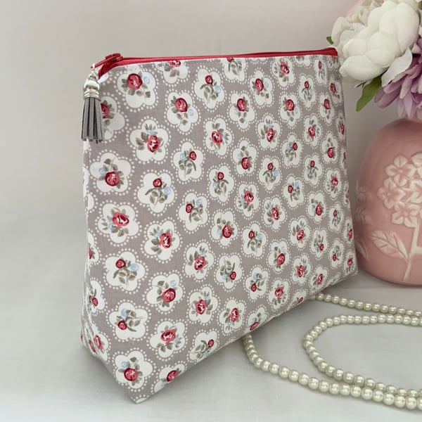 Toiletry Bag, Large Cosmetic Bag, Make Up Bag, Travel Bag, Cosmetic Purse