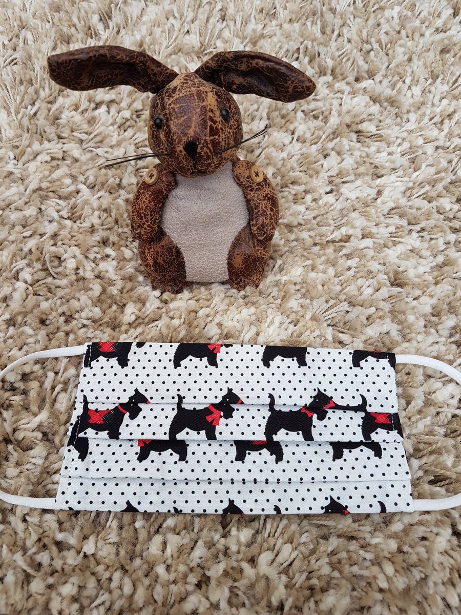 Adult face covering – Scottie and spot print