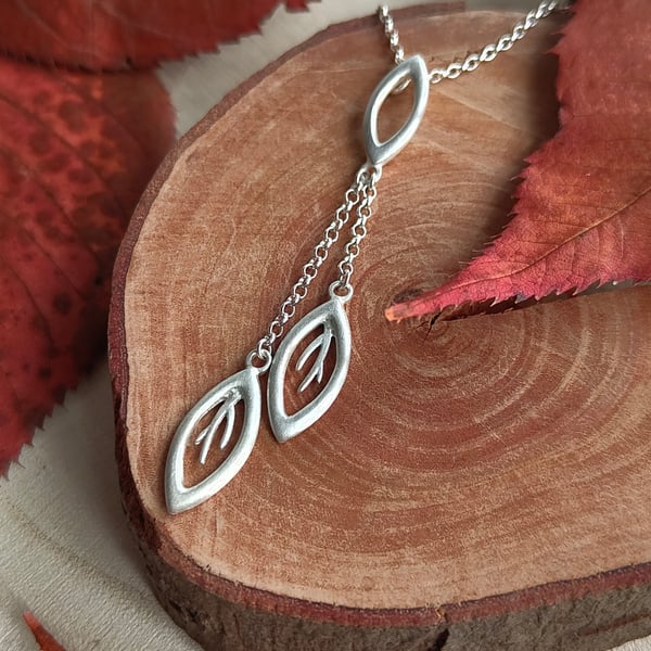 Sterling Silver ‘Falling Leaves’ Collection Three Leaf Pendant Necklace 