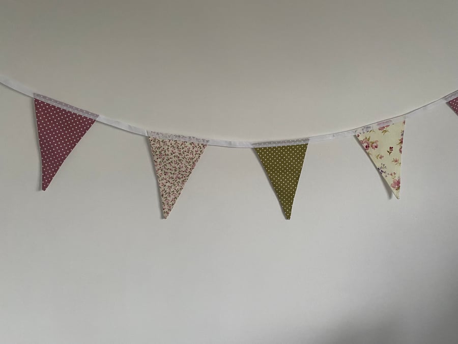  Pink and Green Cotton Bunting. (024)