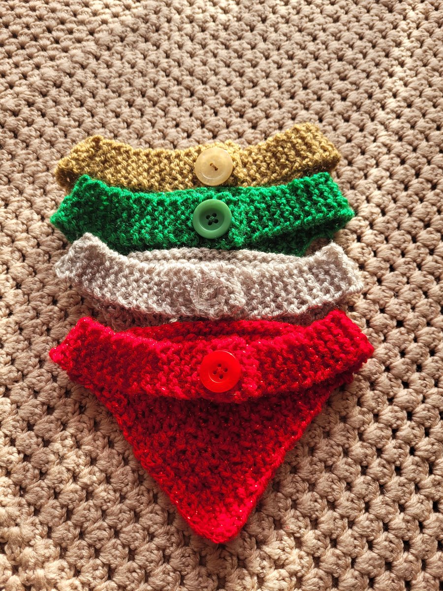 Christmas dog bandanas 