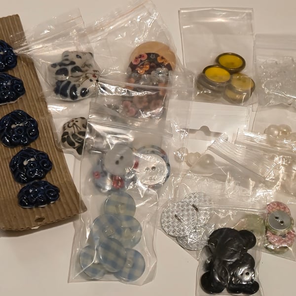 Job lot - mixed buttons, ceramic, metal, plastic - Folksy