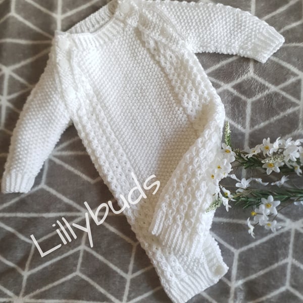 Knitting pattern for Stevie baby romper, onesie.  All in one